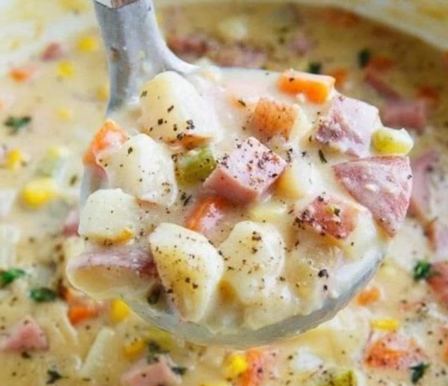 Smoked Ham, Potato & Corn Chowder