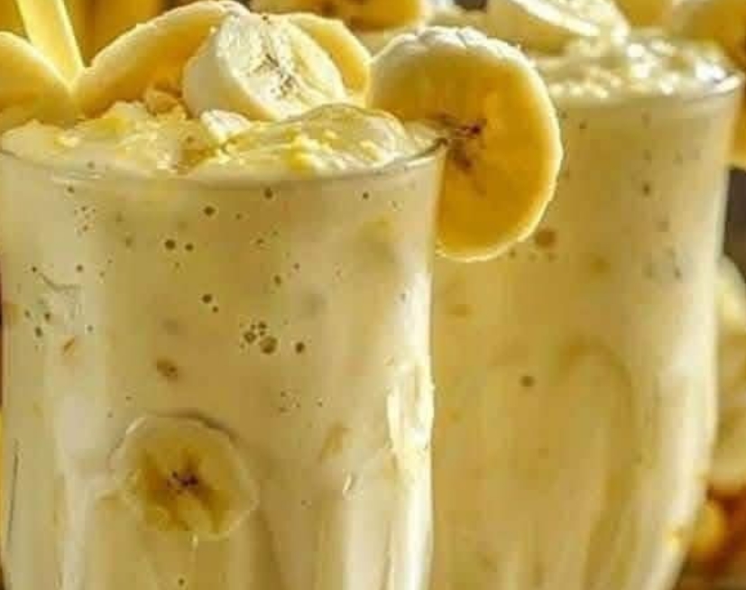 Pineapple and Banana Smoothie