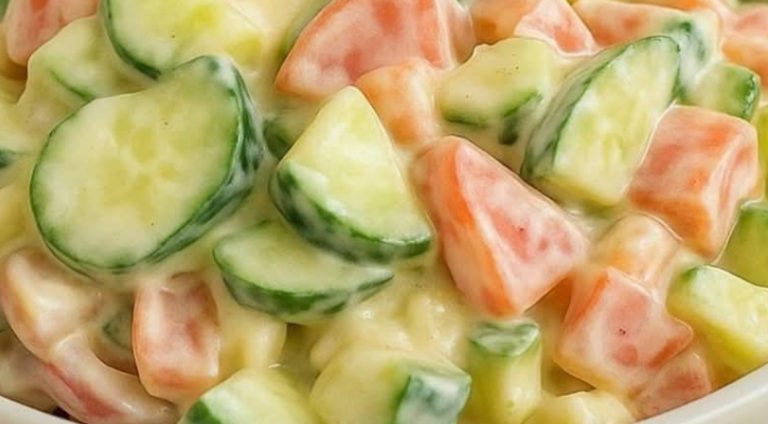 Creamy Cucumber Salad with Vegetables