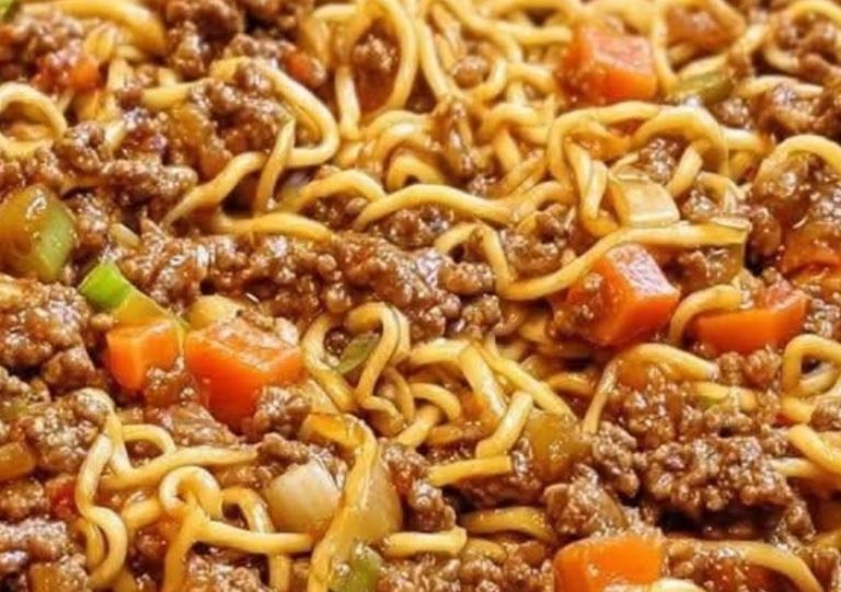 Grandma’s Ground Beef Chow Mein Casserole